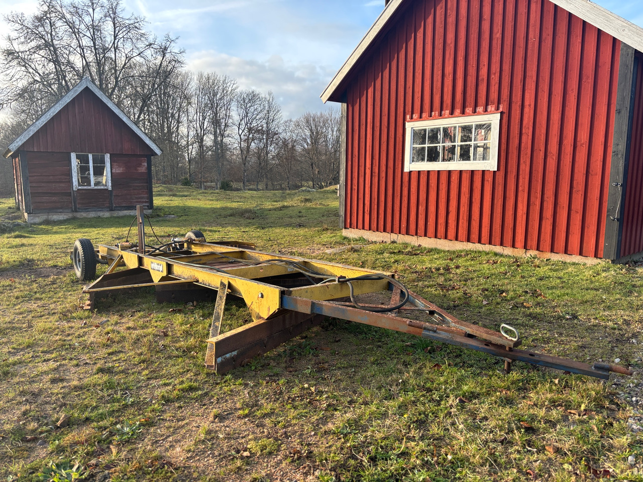 Vreten V3-220 - Tiehöylä: kuva Vreten V3-220 - Tiehöylä Vreten V3-220 - Tiehöylä: kuva Vreten V3-220 - Tiehöylä