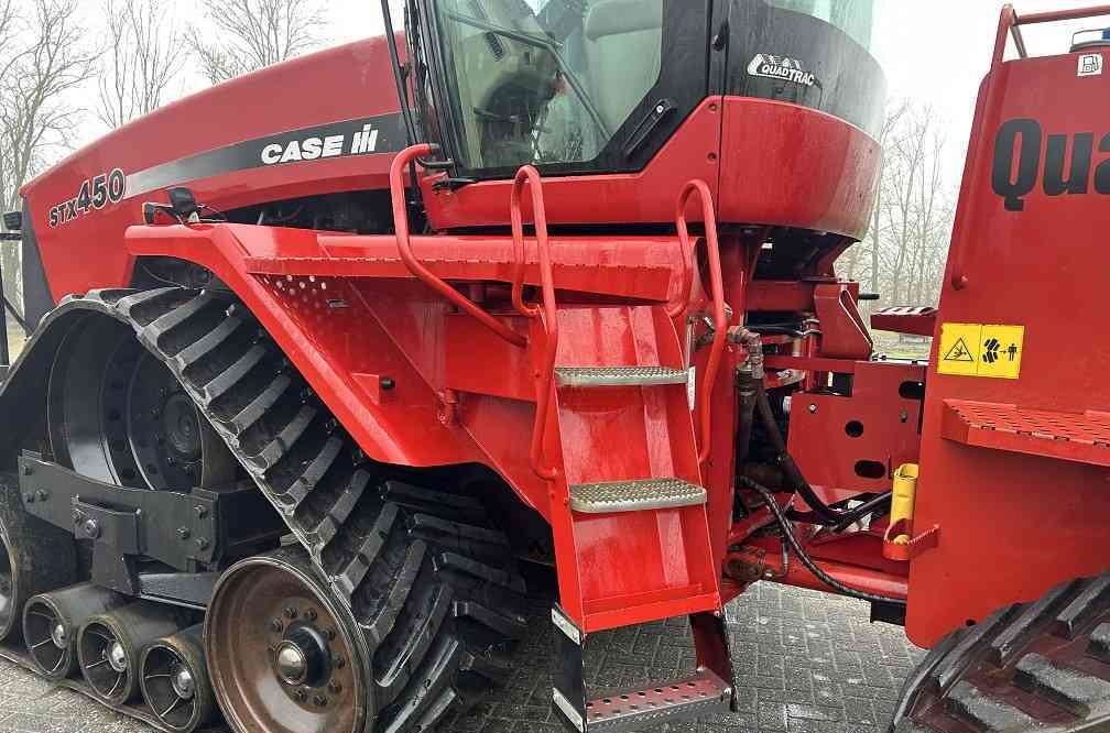 Case Quadtrac 450 - Traktori: kuva Case Quadtrac 450 - Traktori Case Quadtrac 450 - Traktori: kuva Case Quadtrac 450 - Traktori