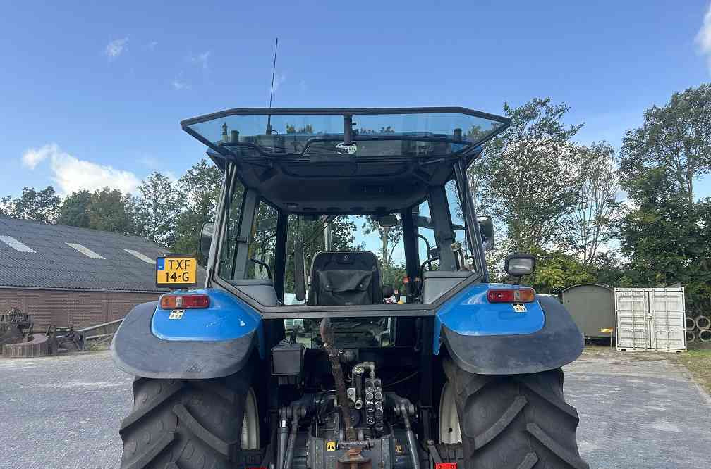 New Holland ts 90 sle - Traktori: kuva New Holland ts 90 sle - Traktori New Holland ts 90 sle - Traktori: kuva New Holland ts 90 sle - Traktori