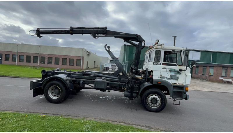 DAF 1900 FA 1900 4x4 - Kippiauto kuorma-auto: kuva DAF 1900 FA 1900 4x4 - Kippiauto kuorma-auto DAF 1900 FA 1900 4x4 - Kippiauto kuorma-auto: kuva DAF 1900 FA 1900 4x4 - Kippiauto kuorma-auto