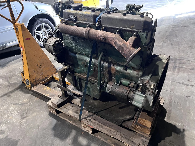 DAF DHU 825 meerdere op voorraad - Moottori - Kuorma-auto: kuva DAF DHU 825 meerdere op voorraad - Moottori - Kuorma-auto DAF DHU 825 meerdere op voorraad - Moottori - Kuorma-auto: kuva DAF DHU 825 meerdere op voorraad - Moottori - Kuorma-auto