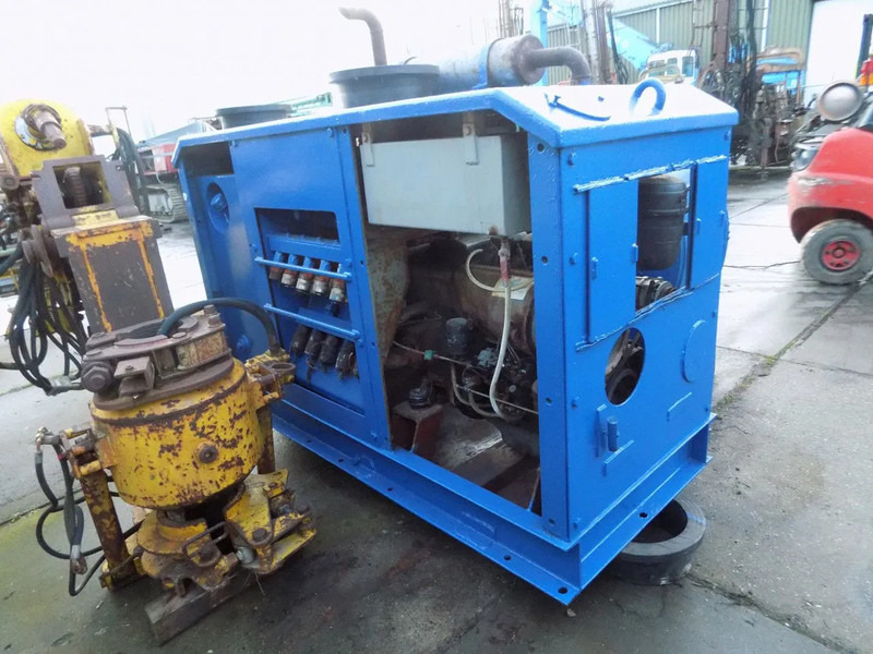 Deutz hydro unit deutz 4 cill 912 - Hydrauliikka - Kuorma-auto: kuva Deutz hydro unit deutz 4 cill 912 - Hydrauliikka - Kuorma-auto Deutz hydro unit deutz 4 cill 912 - Hydrauliikka - Kuorma-auto: kuva Deutz hydro unit deutz 4 cill 912 - Hydrauliikka - Kuorma-auto