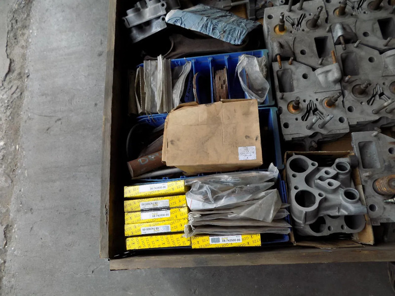Deutz onderdelen motor - Moottori: kuva Deutz onderdelen motor - Moottori Deutz onderdelen motor - Moottori: kuva Deutz onderdelen motor - Moottori