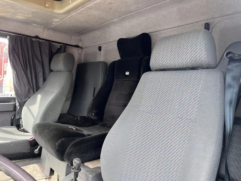 MAN 12.224 - Umpikori kuorma-auto: kuva MAN 12.224 - Umpikori kuorma-auto MAN 12.224 - Umpikori kuorma-auto: kuva MAN 12.224 - Umpikori kuorma-auto