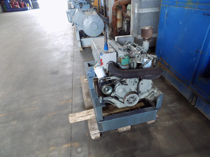 Mitsubishi aggregaat 20 kva - Sähkögeneraattori: kuva Mitsubishi aggregaat 20 kva - Sähkögeneraattori Mitsubishi aggregaat 20 kva - Sähkögeneraattori: kuva Mitsubishi aggregaat 20 kva - Sähkögeneraattori