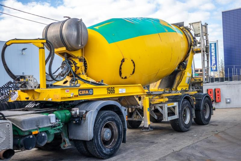 Cifa BETON MIXER/MALAXEUR/MISCHER-12M3- STEERING AXLE - Betonin kuljetus puoliperävaunu: kuva Cifa BETON MIXER/MALAXEUR/MISCHER-12M3- STEERING AXLE - Betonin kuljetus puoliperävaunu Cifa BETON MIXER/MALAXEUR/MISCHER-12M3- STEERING AXLE - Betonin kuljetus puoliperävaunu: kuva Cifa BETON MIXER/MALAXEUR/MISCHER-12M3- STEERING AXLE - Betonin kuljetus puoliperävaunu
