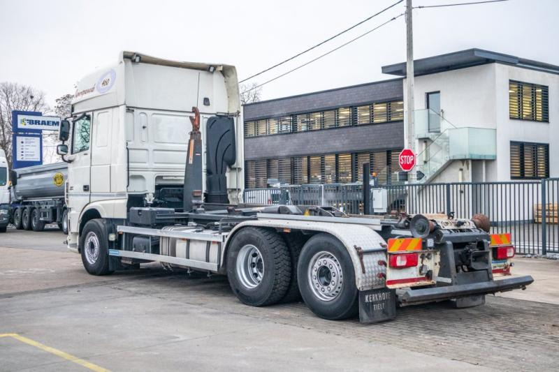 DAF XF 105.460 - AJK + intarder - Koukkulava kuorma-auto: kuva DAF XF 105.460 - AJK + intarder - Koukkulava kuorma-auto DAF XF 105.460 - AJK + intarder - Koukkulava kuorma-auto: kuva DAF XF 105.460 - AJK + intarder - Koukkulava kuorma-auto