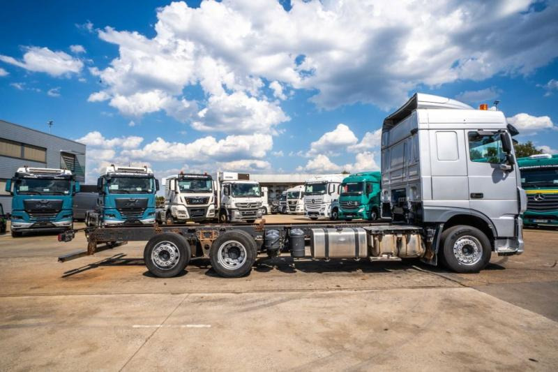DAF XF 510 - Kuorma-auto alusta: kuva DAF XF 510 - Kuorma-auto alusta DAF XF 510 - Kuorma-auto alusta: kuva DAF XF 510 - Kuorma-auto alusta