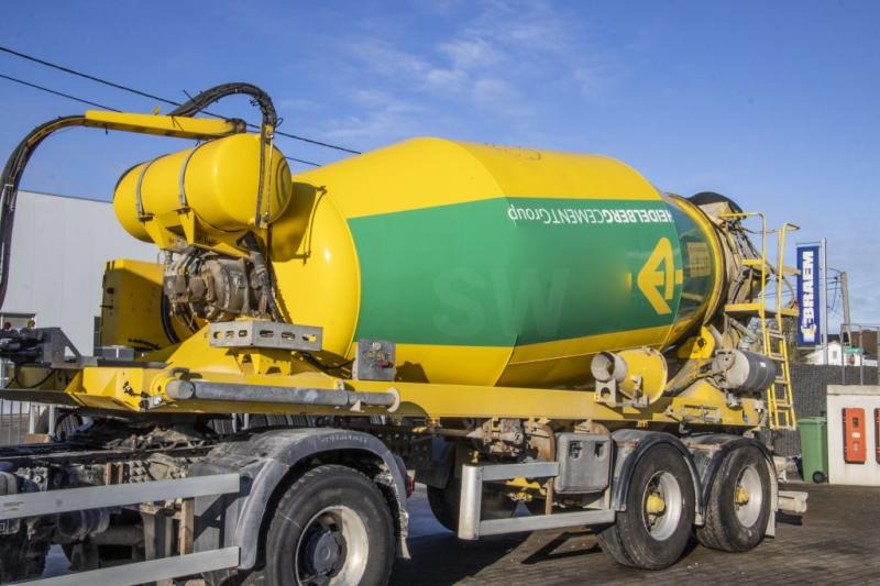 DE BUF MIXER/MALAXEUR/MISCHER-10M3 (gestuurd/gelenkt/dir./steering) - Betonin kuljetus puoliperävaunu: kuva DE BUF MIXER/MALAXEUR/MISCHER-10M3 (gestuurd/gelenkt/dir./steering) - Betonin kuljetus puoliperävaunu DE BUF MIXER/MALAXEUR/MISCHER-10M3 (gestuurd/gelenkt/dir./steering) - Betonin kuljetus puoliperävaunu: kuva DE BUF MIXER/MALAXEUR/MISCHER-10M3 (gestuurd/gelenkt/dir./steering) - Betonin kuljetus puoliperävaunu