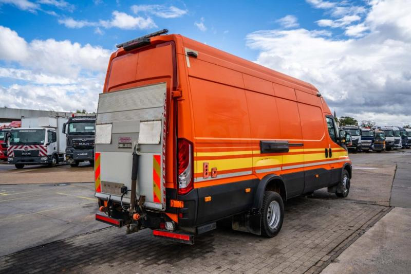 Iveco DAILY 70C170 +Dhollandia - Pakettiauto: kuva Iveco DAILY 70C170 +Dhollandia - Pakettiauto Iveco DAILY 70C170 +Dhollandia - Pakettiauto: kuva Iveco DAILY 70C170 +Dhollandia - Pakettiauto