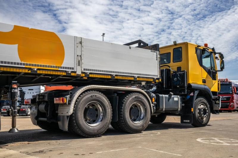 Lava-kuorma-auto, Nosturiauto Iveco TRAKKER 450-6X4-BIG AXLES: kuva Lava-kuorma-auto, Nosturiauto Iveco TRAKKER 450-6X4-BIG AXLES