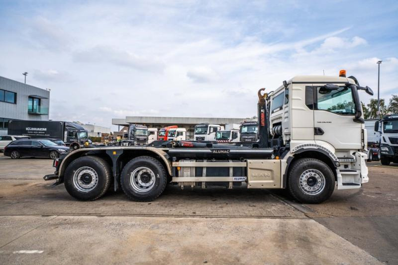 MAN TGS 26.430 6x2-4 BL - Koukkulava kuorma-auto: kuva MAN TGS 26.430 6x2-4 BL - Koukkulava kuorma-auto MAN TGS 26.430 6x2-4 BL - Koukkulava kuorma-auto: kuva MAN TGS 26.430 6x2-4 BL - Koukkulava kuorma-auto