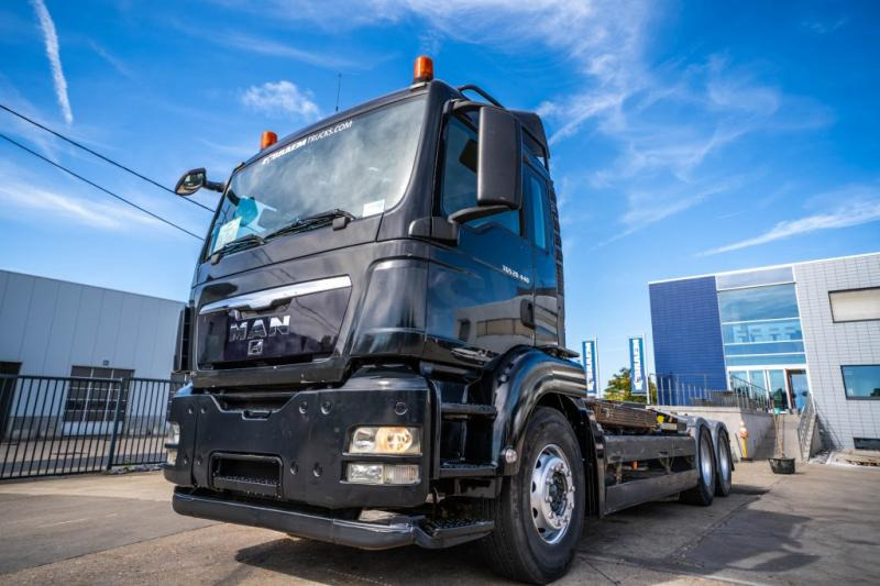 MAN TGS 26.440 BL - 6X4 - Koukkulava kuorma-auto: kuva MAN TGS 26.440 BL - 6X4 - Koukkulava kuorma-auto MAN TGS 26.440 BL - 6X4 - Koukkulava kuorma-auto: kuva MAN TGS 26.440 BL - 6X4 - Koukkulava kuorma-auto