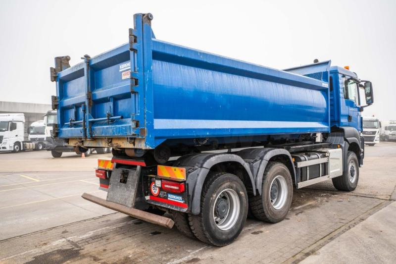MAN TGS 33.420 BB (containerbak:+3000 € ) - Koukkulava kuorma-auto: kuva MAN TGS 33.420 BB (containerbak:+3000 € ) - Koukkulava kuorma-auto MAN TGS 33.420 BB (containerbak:+3000 € ) - Koukkulava kuorma-auto: kuva MAN TGS 33.420 BB (containerbak:+3000 € ) - Koukkulava kuorma-auto