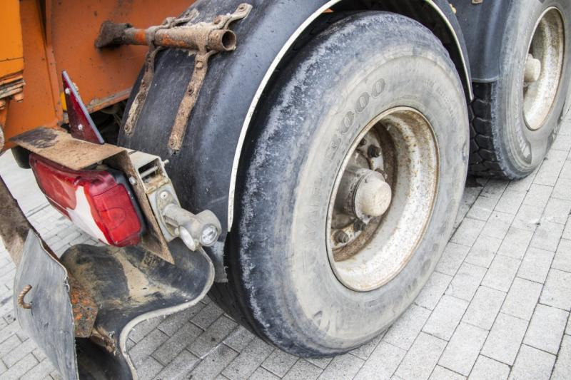 ROBUSTE-KAISER KAISER S3302 G37 - 2 ASSEN - Kippiauto puoliperävaunu: kuva ROBUSTE-KAISER KAISER S3302 G37 - 2 ASSEN - Kippiauto puoliperävaunu ROBUSTE-KAISER KAISER S3302 G37 - 2 ASSEN - Kippiauto puoliperävaunu: kuva ROBUSTE-KAISER KAISER S3302 G37 - 2 ASSEN - Kippiauto puoliperävaunu