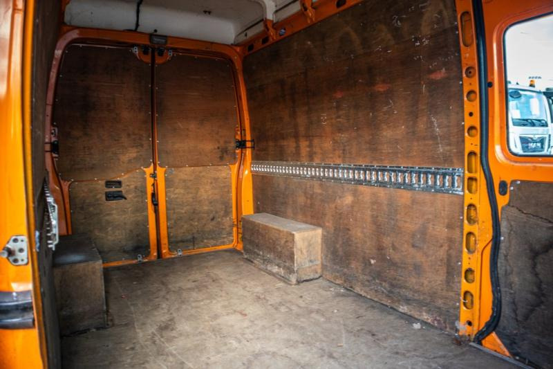 Pakettiauto Renault MASTER 2.5 DCI: kuva Pakettiauto Renault MASTER 2.5 DCI Pakettiauto Renault MASTER 2.5 DCI: kuva Pakettiauto Renault MASTER 2.5 DCI