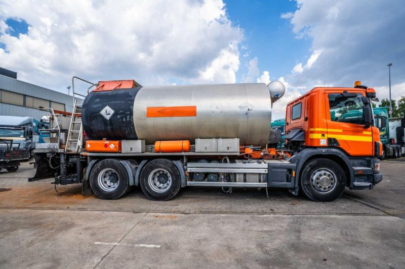 Scania SCANIA 124G420-6x4/BITUMEN/ASFALT - Säiliöauto: kuva Scania SCANIA 124G420-6x4/BITUMEN/ASFALT - Säiliöauto Scania SCANIA 124G420-6x4/BITUMEN/ASFALT - Säiliöauto: kuva Scania SCANIA 124G420-6x4/BITUMEN/ASFALT - Säiliöauto