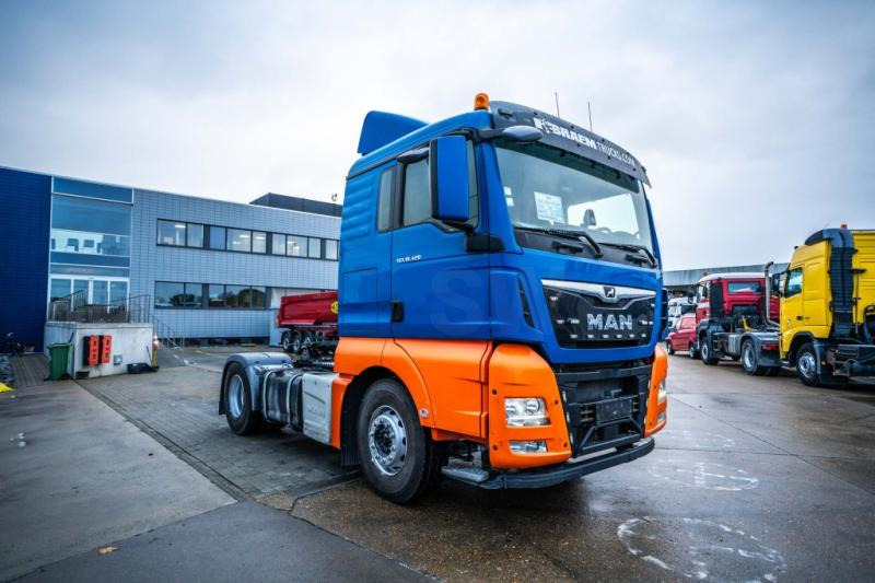 MAN TGX 18.420 XL BLS+INTARDER+HYDR. - Vetopöytäauto: kuva MAN TGX 18.420 XL BLS+INTARDER+HYDR. - Vetopöytäauto MAN TGX 18.420 XL BLS+INTARDER+HYDR. - Vetopöytäauto: kuva MAN TGX 18.420 XL BLS+INTARDER+HYDR. - Vetopöytäauto