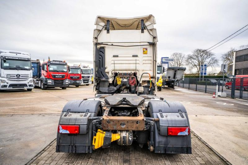 MAN TGX 18.440 LLS - Vetopöytäauto: kuva MAN TGX 18.440 LLS - Vetopöytäauto MAN TGX 18.440 LLS - Vetopöytäauto: kuva MAN TGX 18.440 LLS - Vetopöytäauto