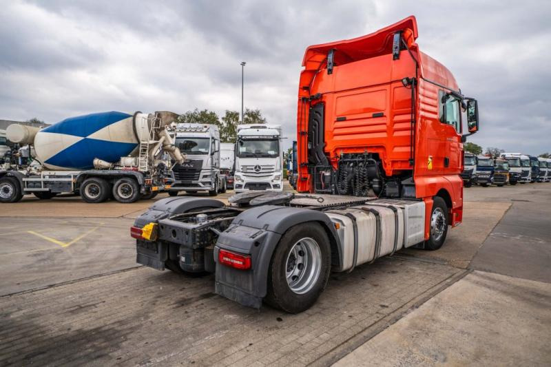 MAN TGX 18.470 XLX BLS - Vetopöytäauto: kuva MAN TGX 18.470 XLX BLS - Vetopöytäauto MAN TGX 18.470 XLX BLS - Vetopöytäauto: kuva MAN TGX 18.470 XLX BLS - Vetopöytäauto