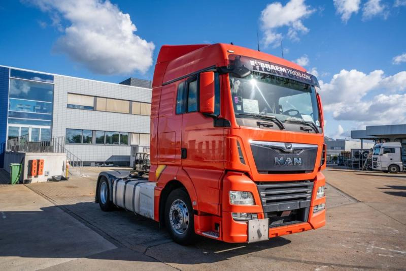 MAN TGX 18.470 XLX BLS+KIPHYDR. - Vetopöytäauto: kuva MAN TGX 18.470 XLX BLS+KIPHYDR. - Vetopöytäauto MAN TGX 18.470 XLX BLS+KIPHYDR. - Vetopöytäauto: kuva MAN TGX 18.470 XLX BLS+KIPHYDR. - Vetopöytäauto