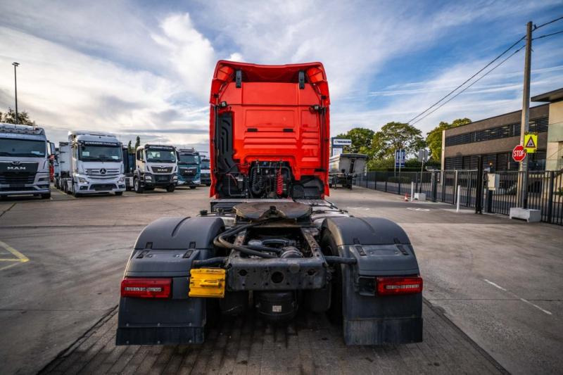 MAN TGX 18.470 XLX BLS+KIPHYDR. - Vetopöytäauto: kuva MAN TGX 18.470 XLX BLS+KIPHYDR. - Vetopöytäauto MAN TGX 18.470 XLX BLS+KIPHYDR. - Vetopöytäauto: kuva MAN TGX 18.470 XLX BLS+KIPHYDR. - Vetopöytäauto