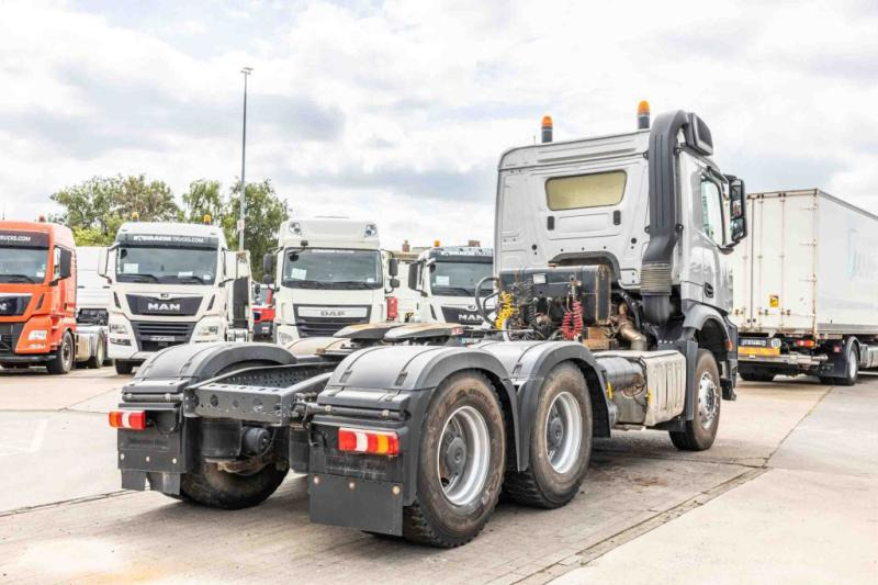 Mercedes AROCS 2645 BLS-6X4 - Vetopöytäauto: kuva Mercedes AROCS 2645 BLS-6X4 - Vetopöytäauto Mercedes AROCS 2645 BLS-6X4 - Vetopöytäauto: kuva Mercedes AROCS 2645 BLS-6X4 - Vetopöytäauto