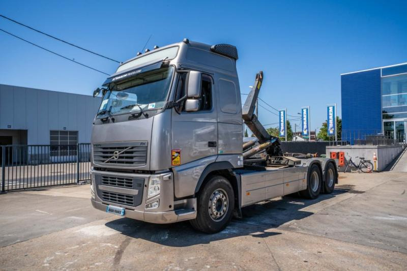 Volvo FH 480 -E5 + PALFINGER - Koukkulava kuorma-auto: kuva Volvo FH 480 -E5 + PALFINGER - Koukkulava kuorma-auto Volvo FH 480 -E5 + PALFINGER - Koukkulava kuorma-auto: kuva Volvo FH 480 -E5 + PALFINGER - Koukkulava kuorma-auto