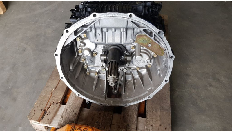 Ginaf ZF 16AS2630TO - Vaihdelaatikko - Kuorma-auto: kuva Ginaf ZF 16AS2630TO - Vaihdelaatikko - Kuorma-auto Ginaf ZF 16AS2630TO - Vaihdelaatikko - Kuorma-auto: kuva Ginaf ZF 16AS2630TO - Vaihdelaatikko - Kuorma-auto