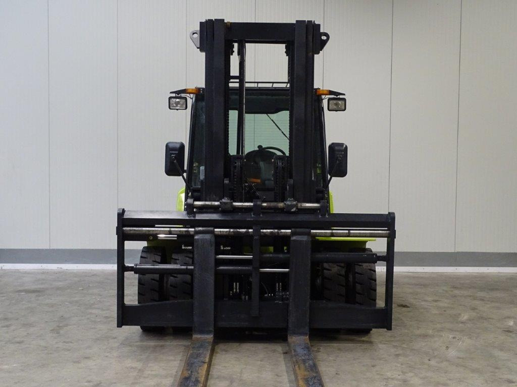 Clark C80D900 - Empty Containers Handler - Dieseltrukki: kuva Clark C80D900 - Empty Containers Handler - Dieseltrukki Clark C80D900 - Empty Containers Handler - Dieseltrukki: kuva Clark C80D900 - Empty Containers Handler - Dieseltrukki