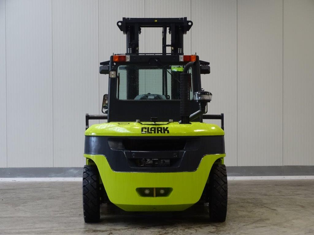 Clark C80D900 - TRIPLEX - DEMO - Dieseltrukki: kuva Clark C80D900 - TRIPLEX - DEMO - Dieseltrukki Clark C80D900 - TRIPLEX - DEMO - Dieseltrukki: kuva Clark C80D900 - TRIPLEX - DEMO - Dieseltrukki