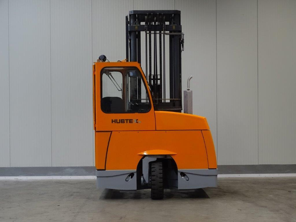 Hubtex DQ45-G - TRIPLEX - Nelitietrukki: kuva Hubtex DQ45-G - TRIPLEX - Nelitietrukki Hubtex DQ45-G - TRIPLEX - Nelitietrukki: kuva Hubtex DQ45-G - TRIPLEX - Nelitietrukki