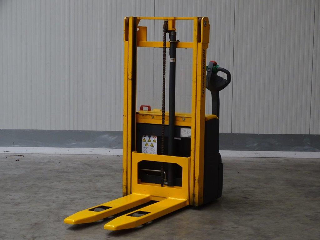 Jungheinrich EJC110 - NEU BATTERIE - Pinoamistrukki: kuva Jungheinrich EJC110 - NEU BATTERIE - Pinoamistrukki Jungheinrich EJC110 - NEU BATTERIE - Pinoamistrukki: kuva Jungheinrich EJC110 - NEU BATTERIE - Pinoamistrukki