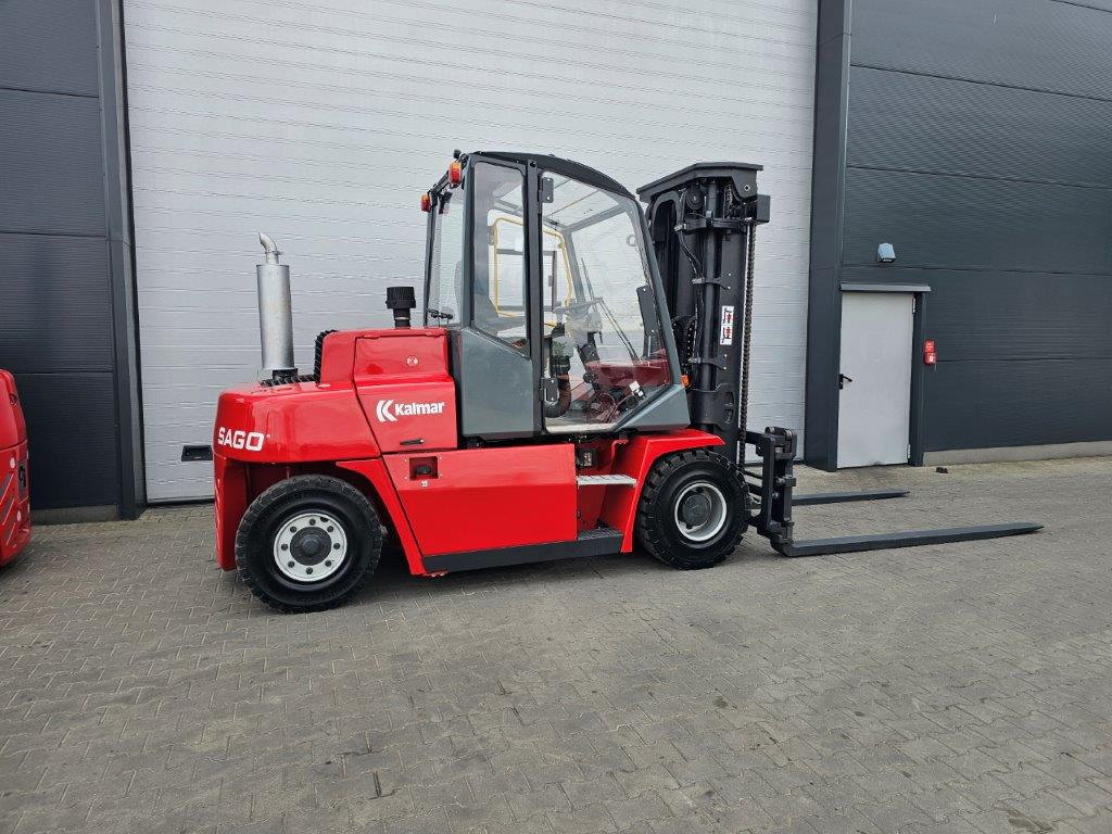 Kalmar DCE60-6 - TRIPLEX - Dieseltrukki: kuva Kalmar DCE60-6 - TRIPLEX - Dieseltrukki Kalmar DCE60-6 - TRIPLEX - Dieseltrukki: kuva Kalmar DCE60-6 - TRIPLEX - Dieseltrukki