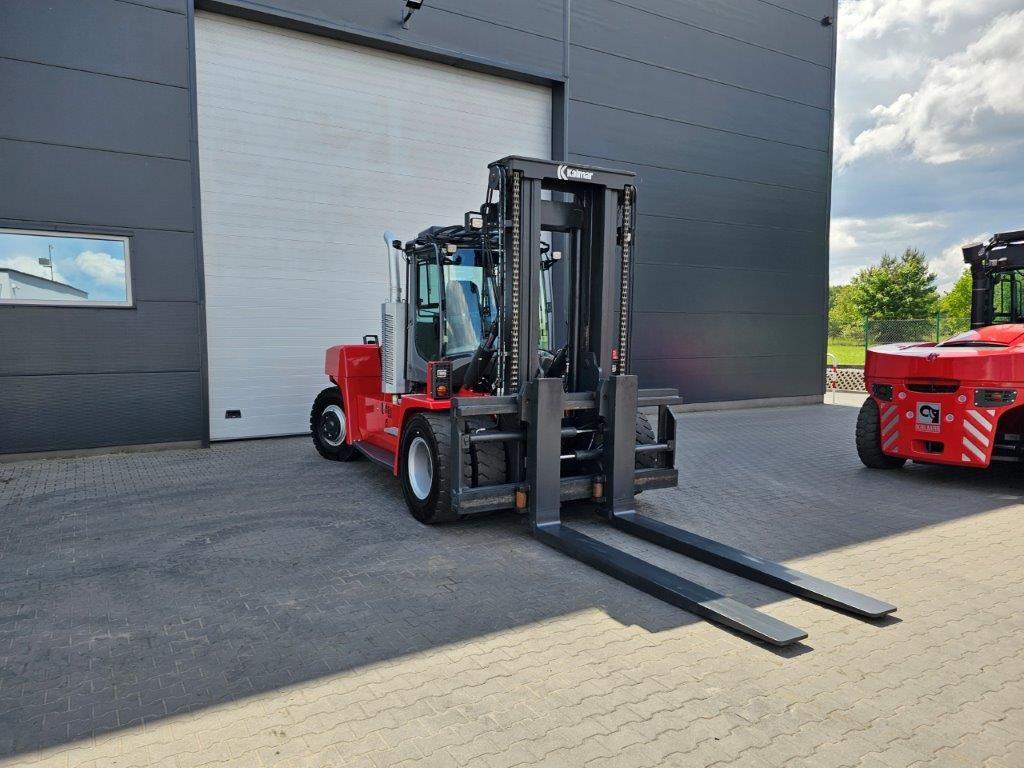 Kalmar DCG160-12 - Drehsitz - Dieseltrukki: kuva Kalmar DCG160-12 - Drehsitz - Dieseltrukki Kalmar DCG160-12 - Drehsitz - Dieseltrukki: kuva Kalmar DCG160-12 - Drehsitz - Dieseltrukki