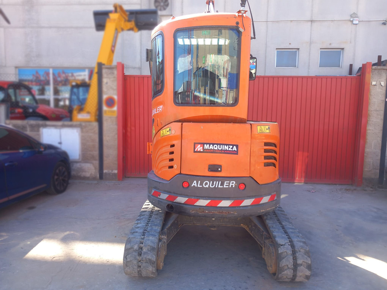 DOOSAN DX35Z - Minikuormaaja: kuva DOOSAN DX35Z - Minikuormaaja DOOSAN DX35Z - Minikuormaaja: kuva DOOSAN DX35Z - Minikuormaaja
