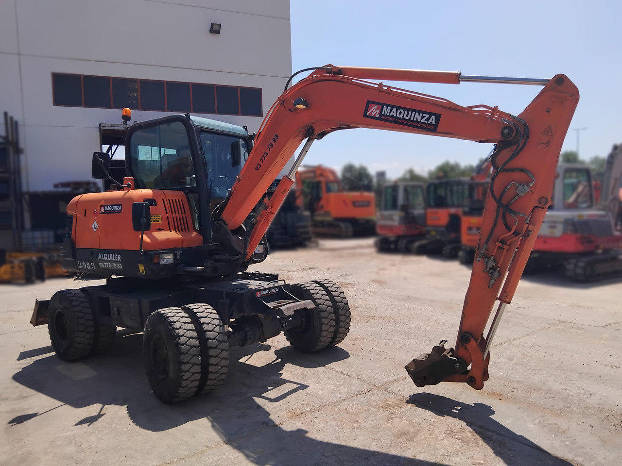 DOOSAN DX55W - Minikuormaaja: kuva DOOSAN DX55W - Minikuormaaja DOOSAN DX55W - Minikuormaaja: kuva DOOSAN DX55W - Minikuormaaja