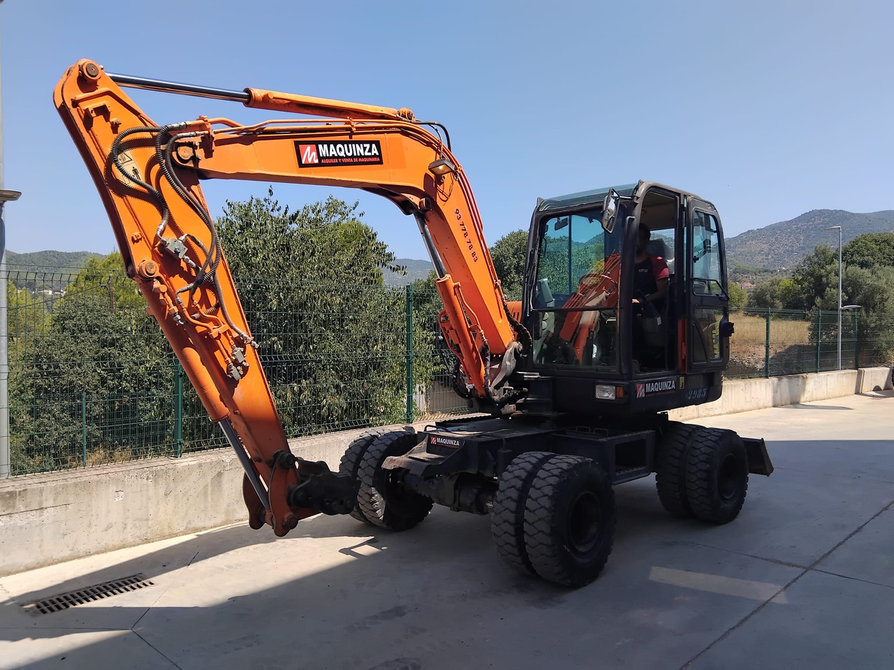 DOOSAN DX55W - Minikuormaaja: kuva DOOSAN DX55W - Minikuormaaja DOOSAN DX55W - Minikuormaaja: kuva DOOSAN DX55W - Minikuormaaja