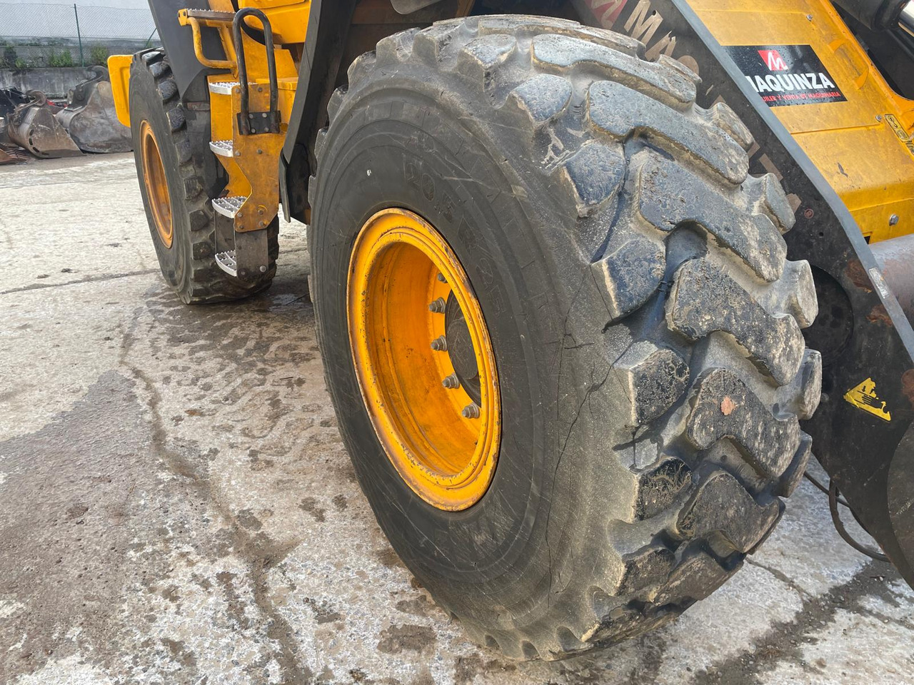 Pyöräkuormaaja JCB 427 HT S5: kuva Pyöräkuormaaja JCB 427 HT S5