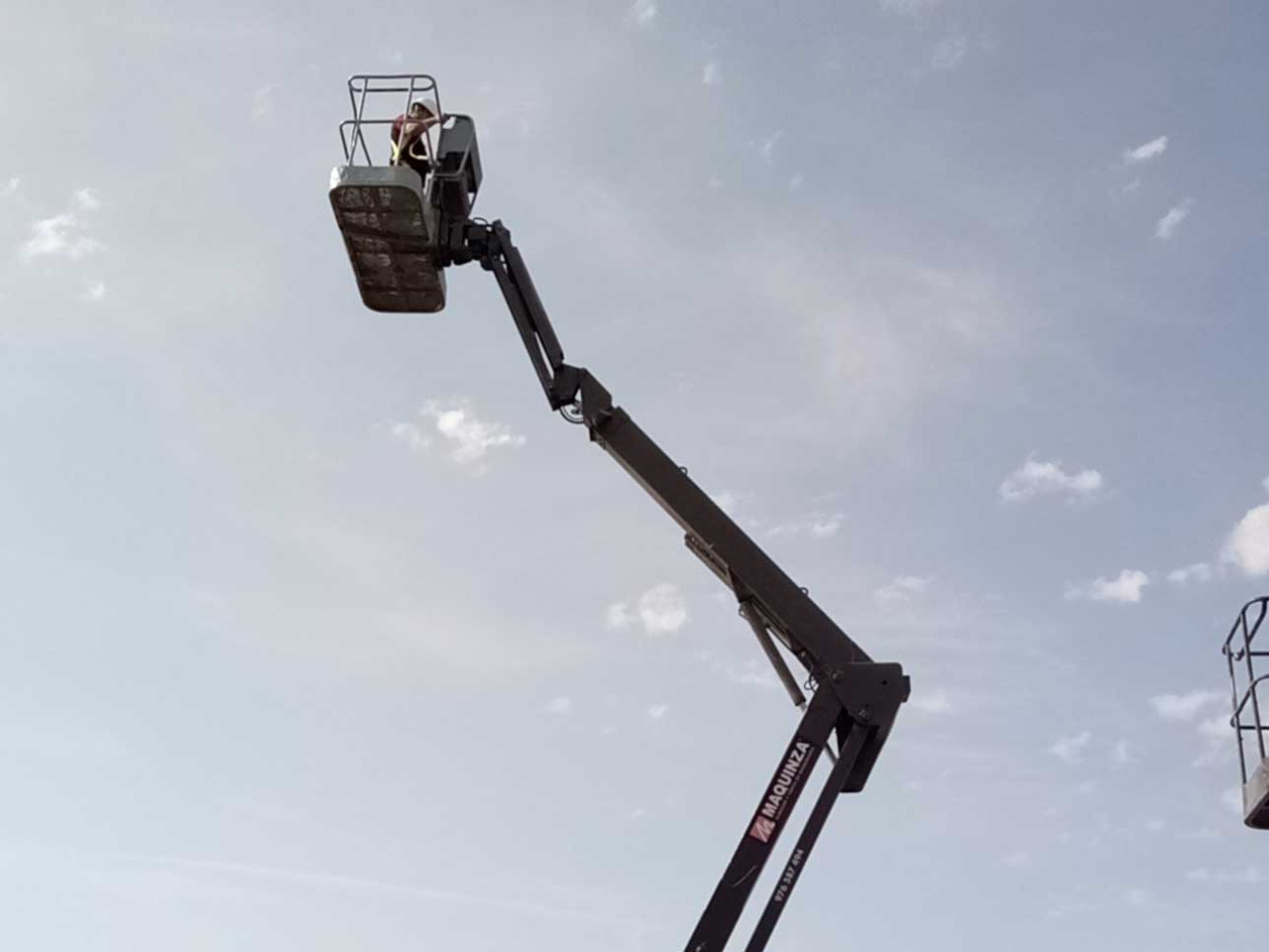 MANITOU 160ATJ EJE OSCILANTE - Puomilava: kuva MANITOU 160ATJ EJE OSCILANTE - Puomilava MANITOU 160ATJ EJE OSCILANTE - Puomilava: kuva MANITOU 160ATJ EJE OSCILANTE - Puomilava