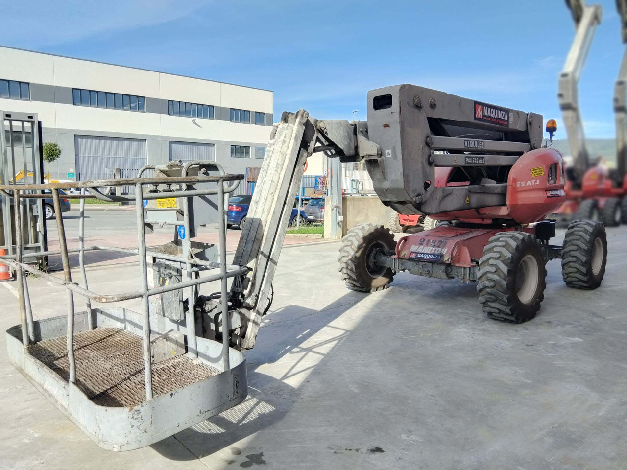 Puomilava MANITOU 160ATJ EJE OSCILANTE: kuva Puomilava MANITOU 160ATJ EJE OSCILANTE Puomilava MANITOU 160ATJ EJE OSCILANTE: kuva Puomilava MANITOU 160ATJ EJE OSCILANTE