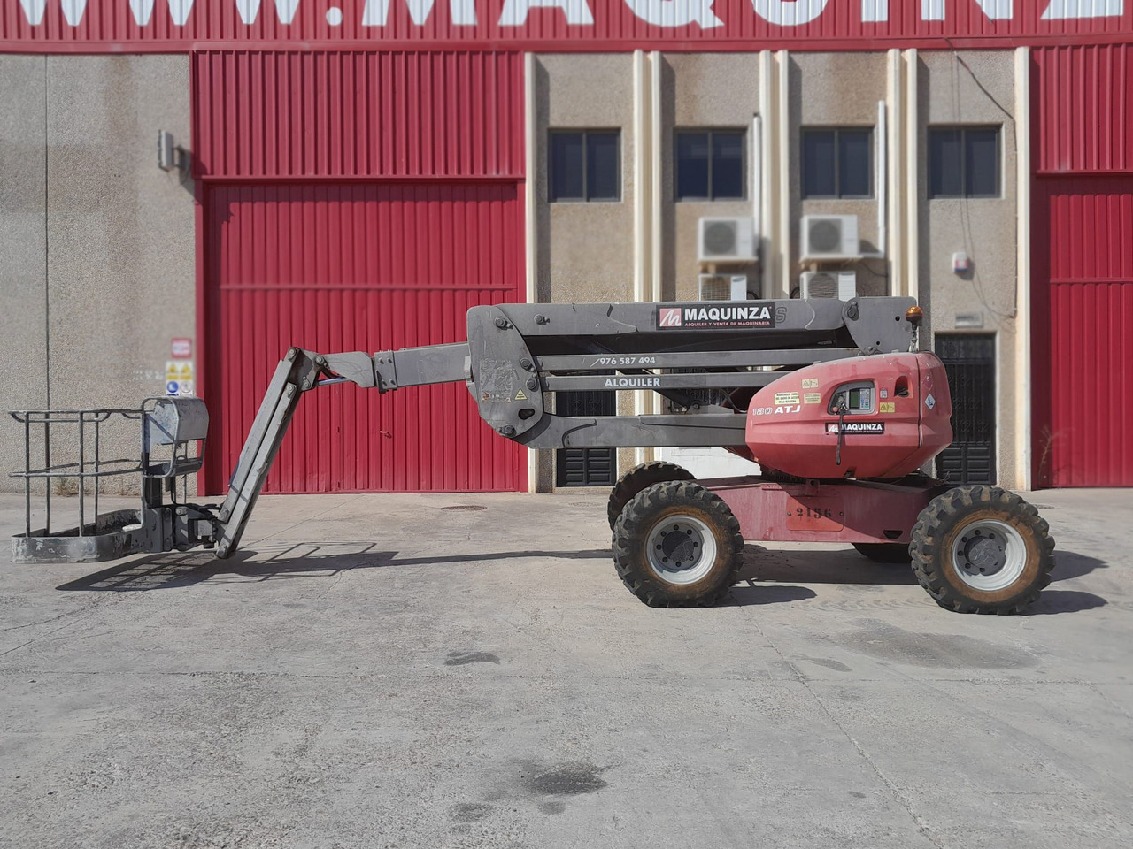 MANITOU 180ATJ - Puomilava: kuva MANITOU 180ATJ - Puomilava MANITOU 180ATJ - Puomilava: kuva MANITOU 180ATJ - Puomilava