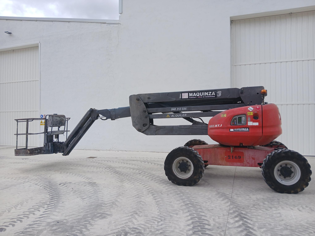 MANITOU 180ATJ - Puomilava: kuva MANITOU 180ATJ - Puomilava MANITOU 180ATJ - Puomilava: kuva MANITOU 180ATJ - Puomilava