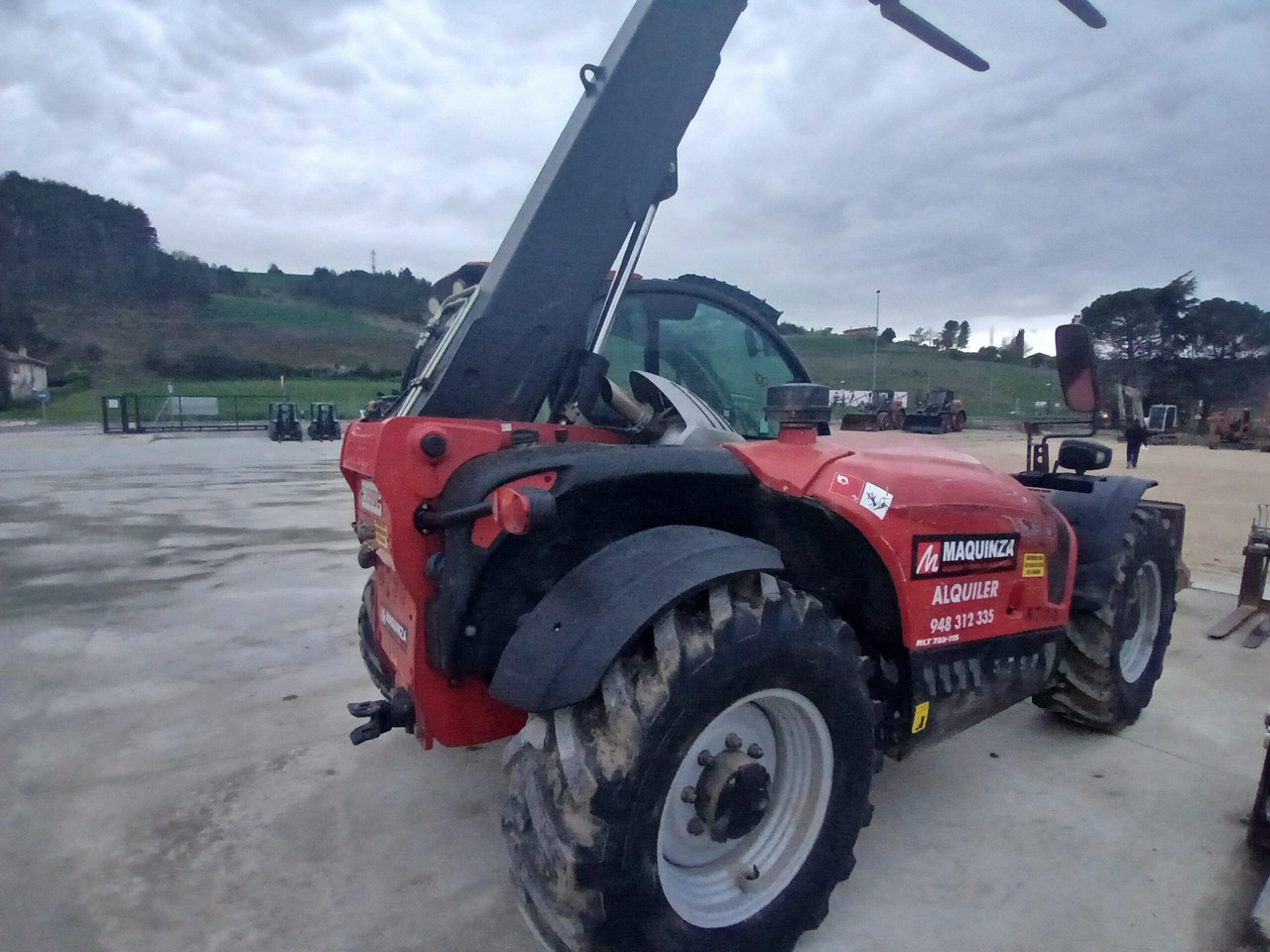 MANITOU MLT733.115 - Kurottaja: kuva MANITOU MLT733.115 - Kurottaja MANITOU MLT733.115 - Kurottaja: kuva MANITOU MLT733.115 - Kurottaja