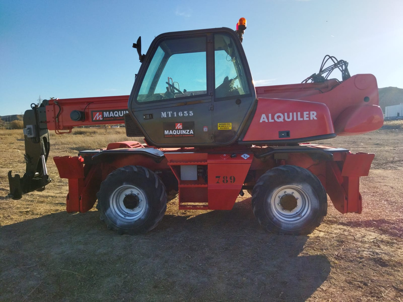 MANITOU MRT1635 - Kurottaja: kuva MANITOU MRT1635 - Kurottaja MANITOU MRT1635 - Kurottaja: kuva MANITOU MRT1635 - Kurottaja