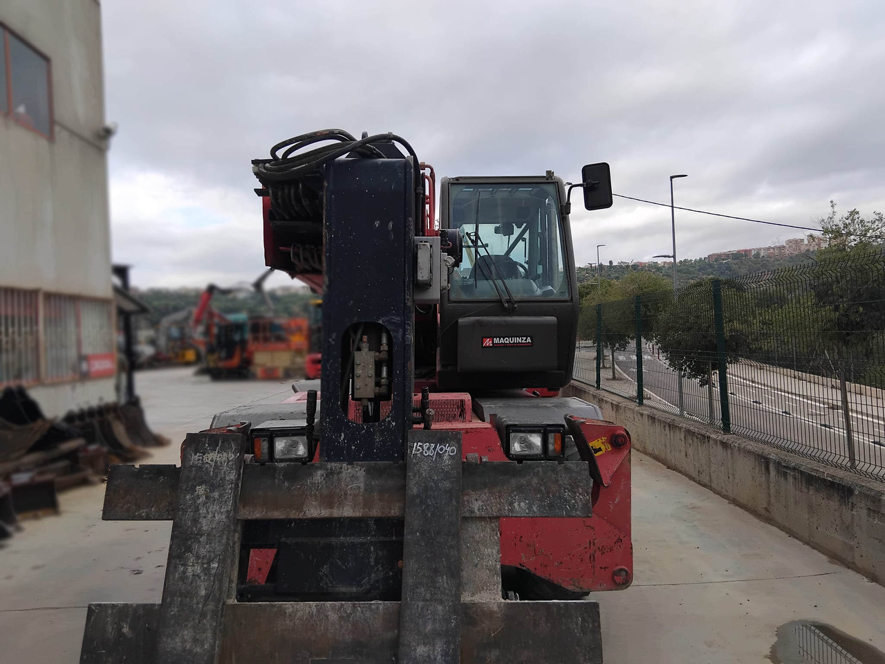 MANITOU MRT1635 - Kurottaja: kuva MANITOU MRT1635 - Kurottaja MANITOU MRT1635 - Kurottaja: kuva MANITOU MRT1635 - Kurottaja