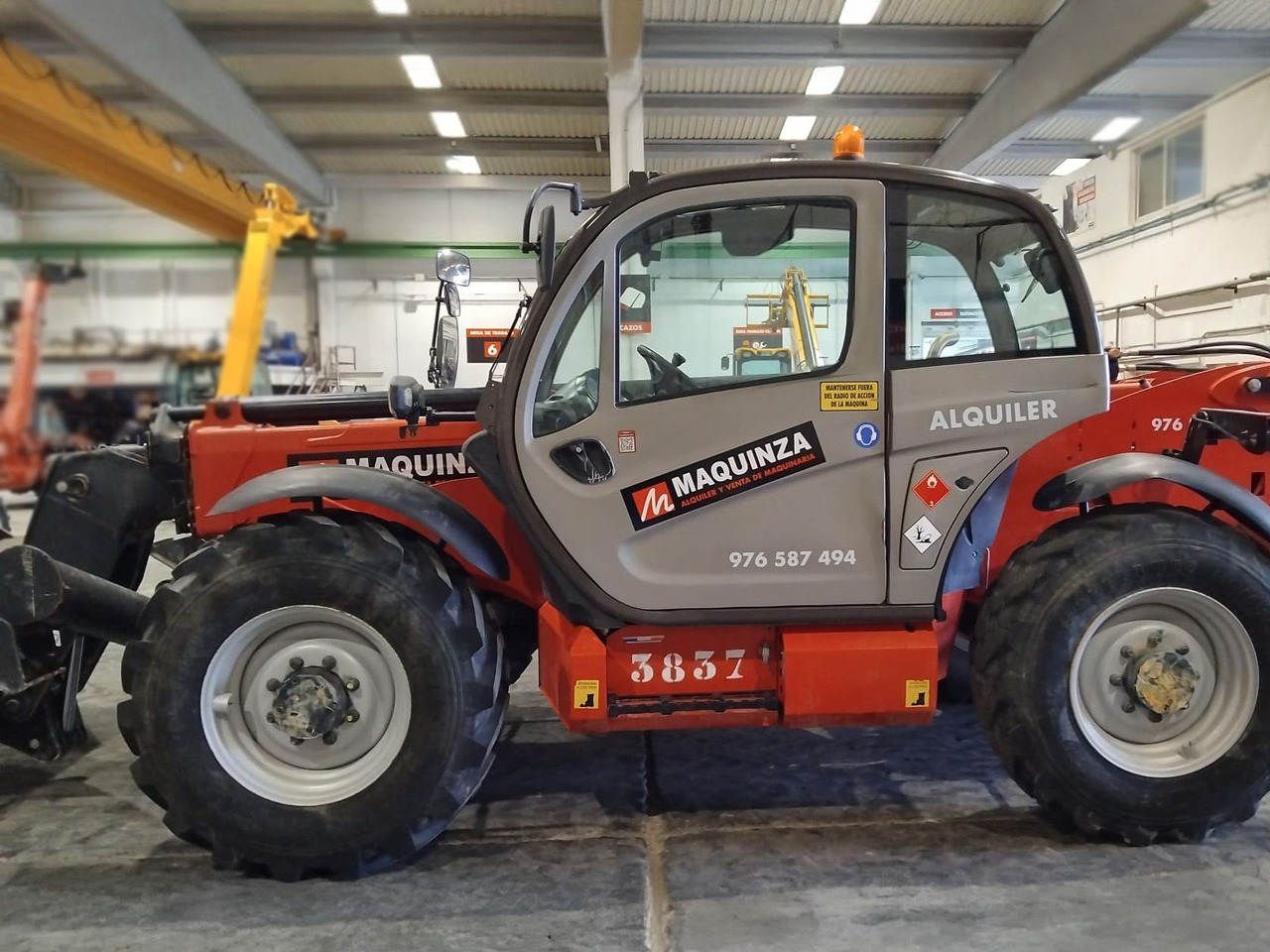 MANITOU MT1335 EASY - Kurottaja: kuva MANITOU MT1335 EASY - Kurottaja MANITOU MT1335 EASY - Kurottaja: kuva MANITOU MT1335 EASY - Kurottaja