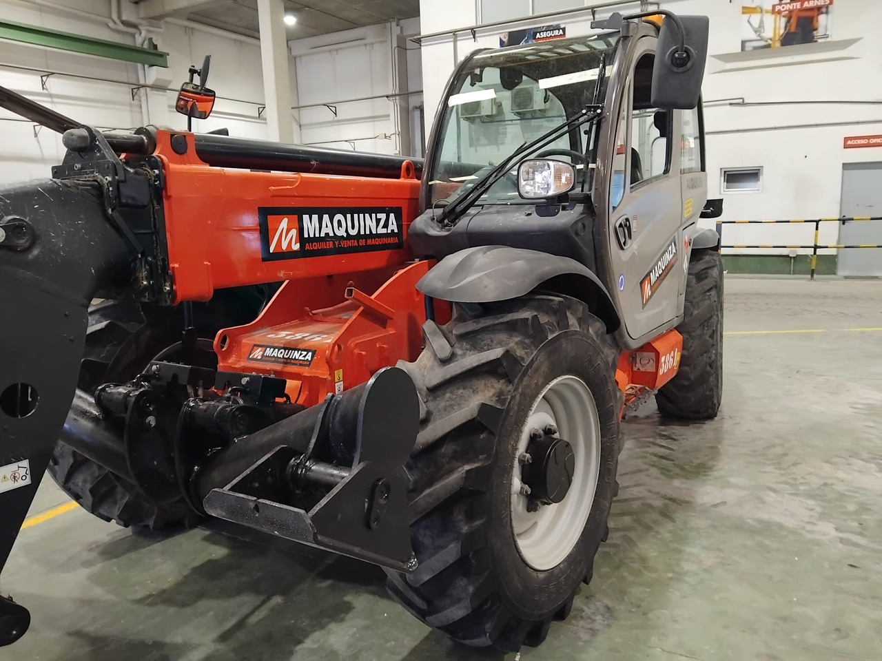 MANITOU MT1335 EASY - Kurottaja: kuva MANITOU MT1335 EASY - Kurottaja MANITOU MT1335 EASY - Kurottaja: kuva MANITOU MT1335 EASY - Kurottaja