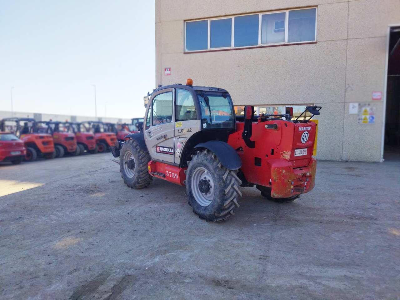 MANITOU MT1335 EASY - Kurottaja: kuva MANITOU MT1335 EASY - Kurottaja MANITOU MT1335 EASY - Kurottaja: kuva MANITOU MT1335 EASY - Kurottaja