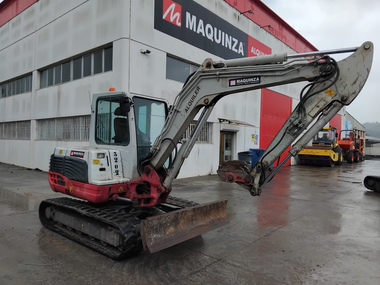 TAKEUCHI TB250 - Minikuormaaja: kuva TAKEUCHI TB250 - Minikuormaaja TAKEUCHI TB250 - Minikuormaaja: kuva TAKEUCHI TB250 - Minikuormaaja